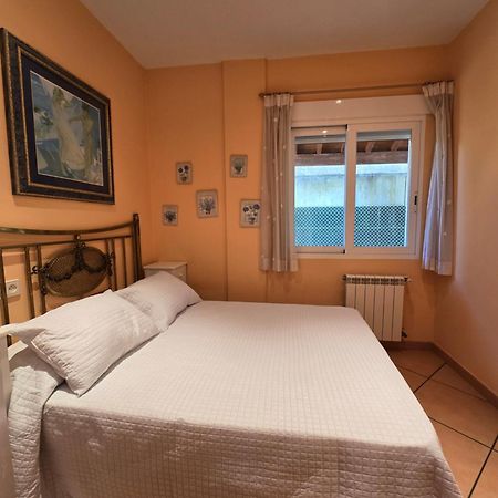 Major Beach And Lake Pontevedra Exterior foto